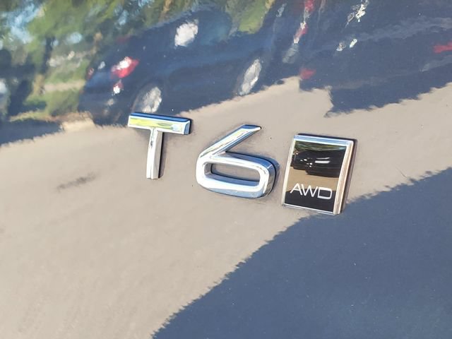 Used 2020 Volvo XC90 T6 Momentum AWD/4WD image 8