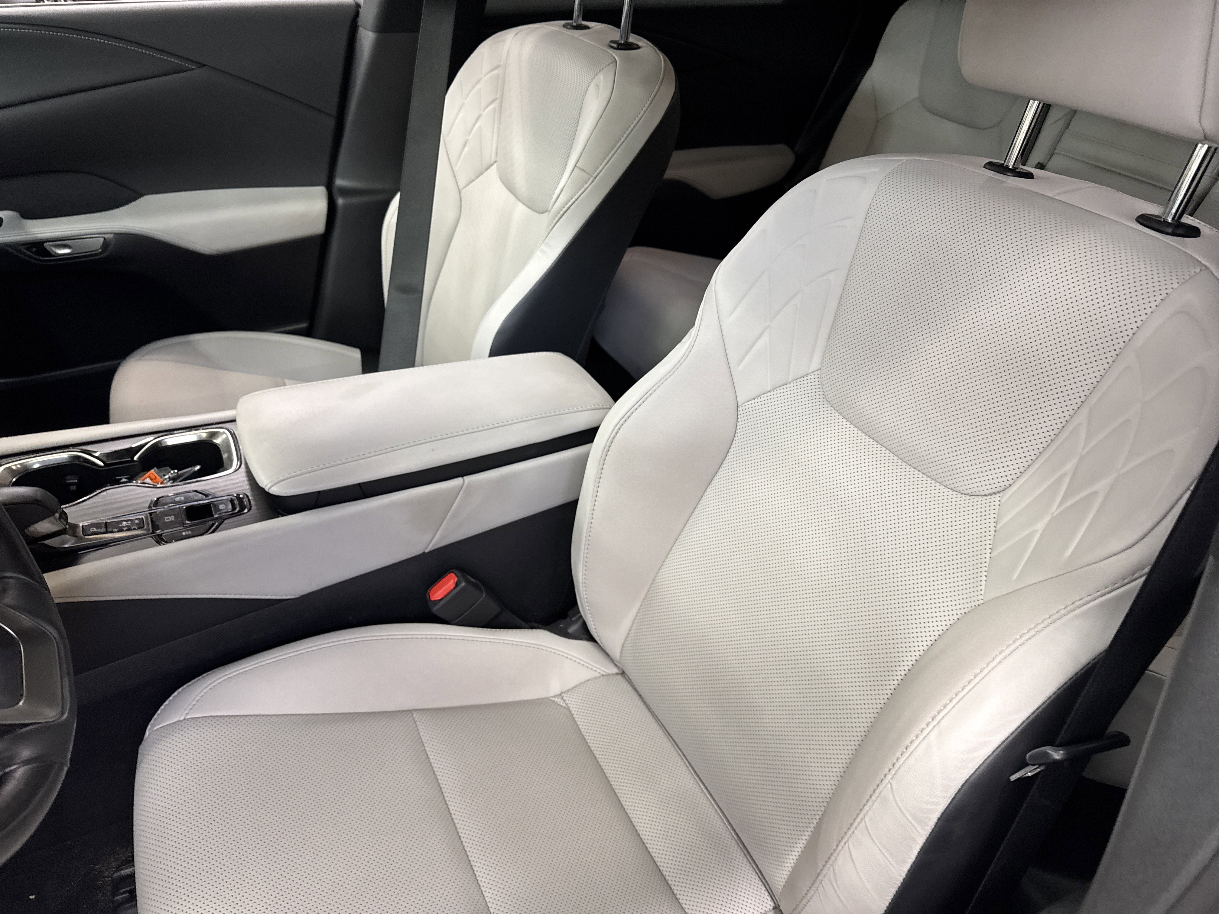 Certified 2023 Lexus RX 350 Premium w/ Cold Area Package image 9