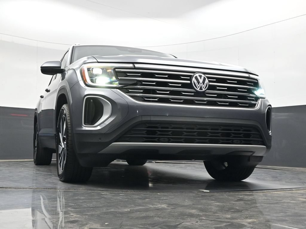 Used 2024 Volkswagen Atlas SEL AWD/4WD image 29