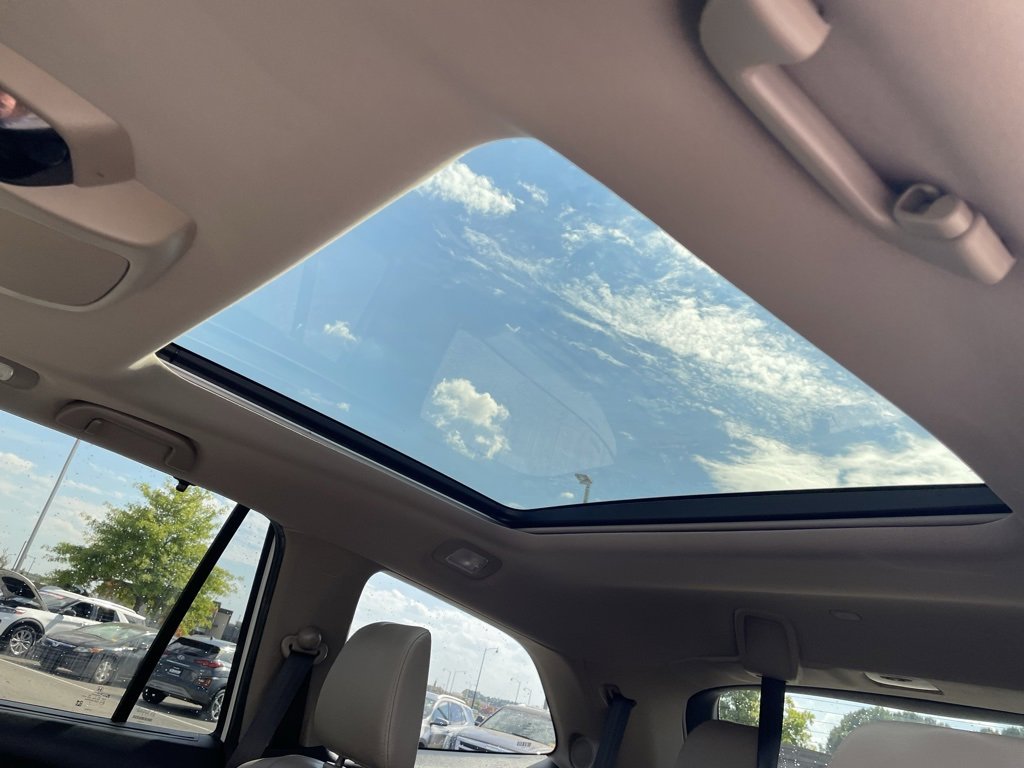 Used 2022 Honda Pilot Elite image 28