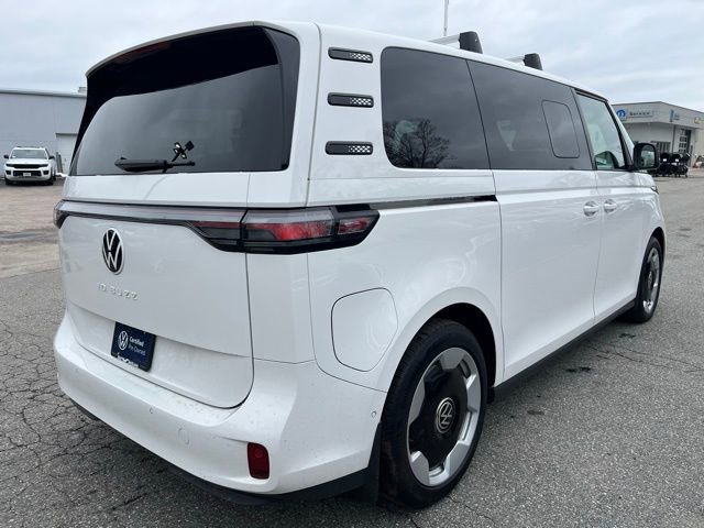 Certified 2025 Volkswagen ID. Buzz Pro S image 6