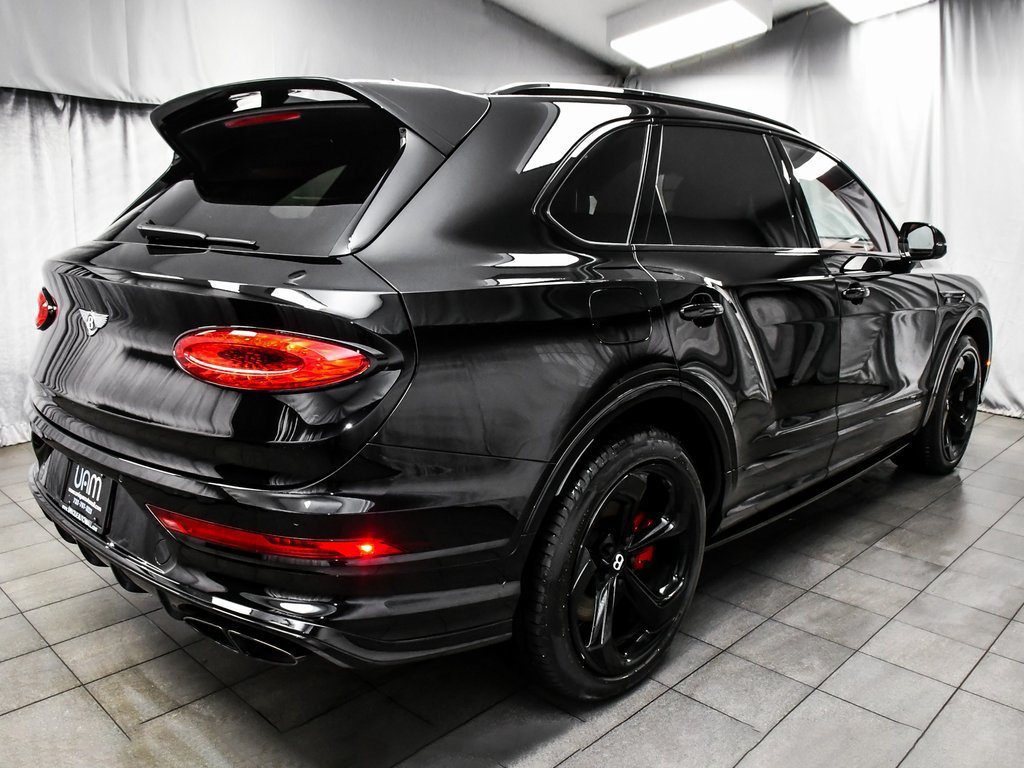 Used 2023 Bentley Bentayga AWD/4WD image 6