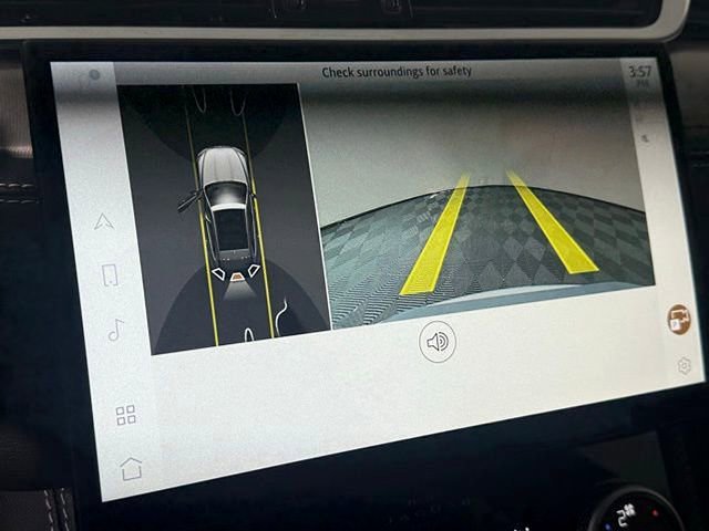 New 2025 Jaguar F-PACE R-Dynamic S image 35