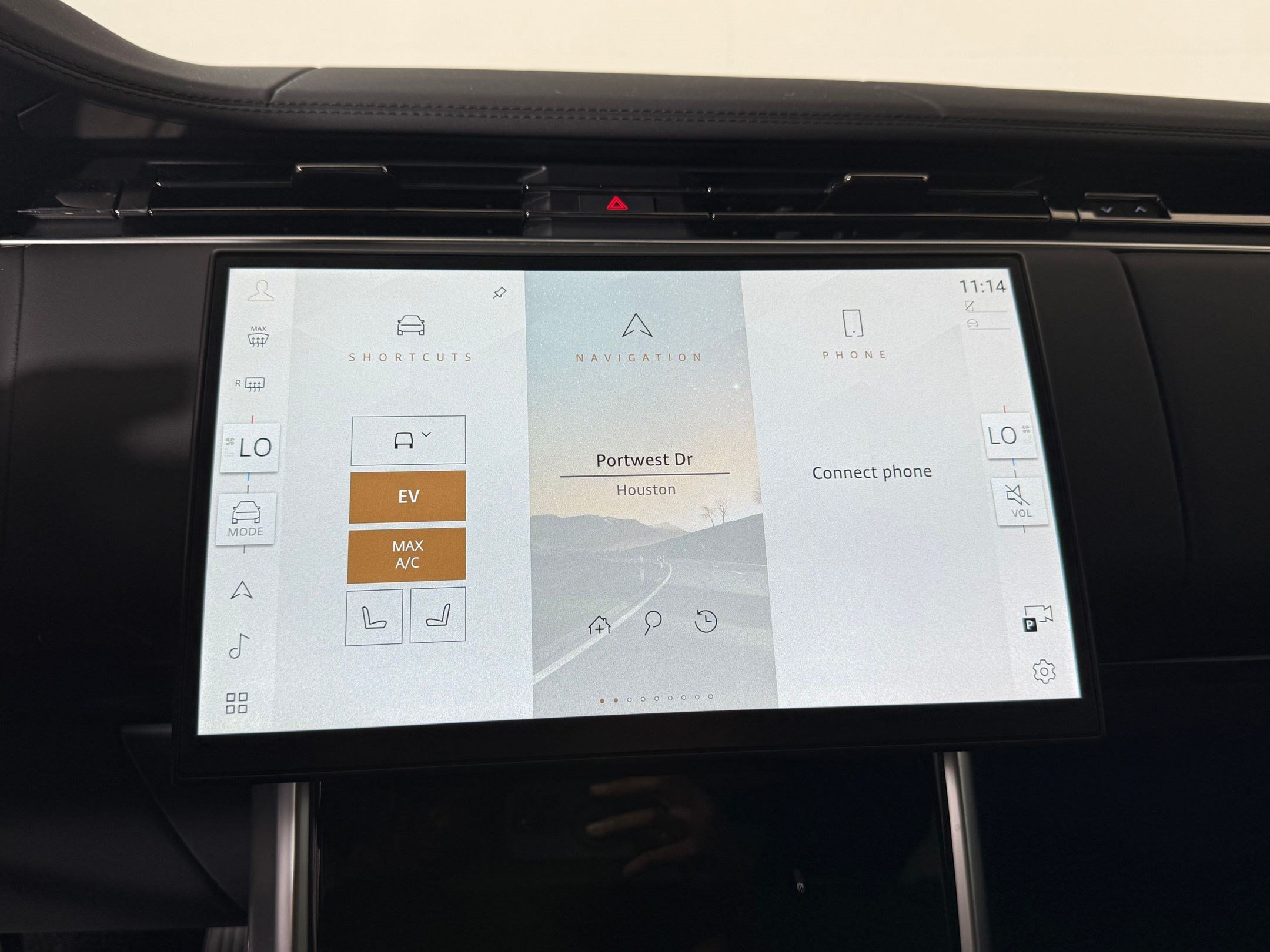 New 2026 Land Rover Range Rover SE AWD/4WD image 23