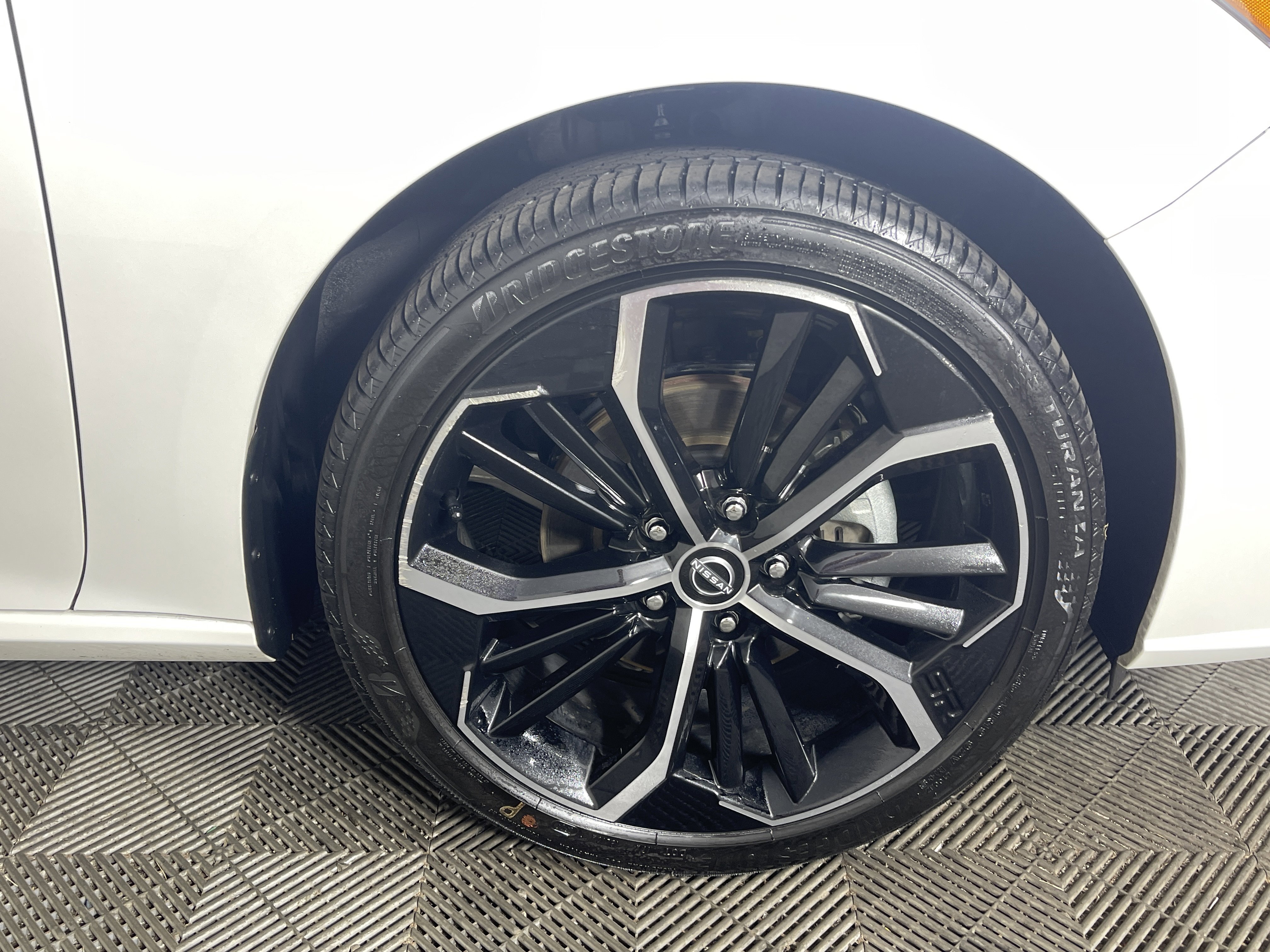 Used 2025 Nissan Altima 2.5 SR image 7