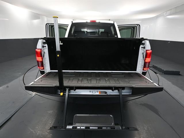 Used 2020 Ford F150 Lariat w/ Equipment Group 502A Luxury image 46