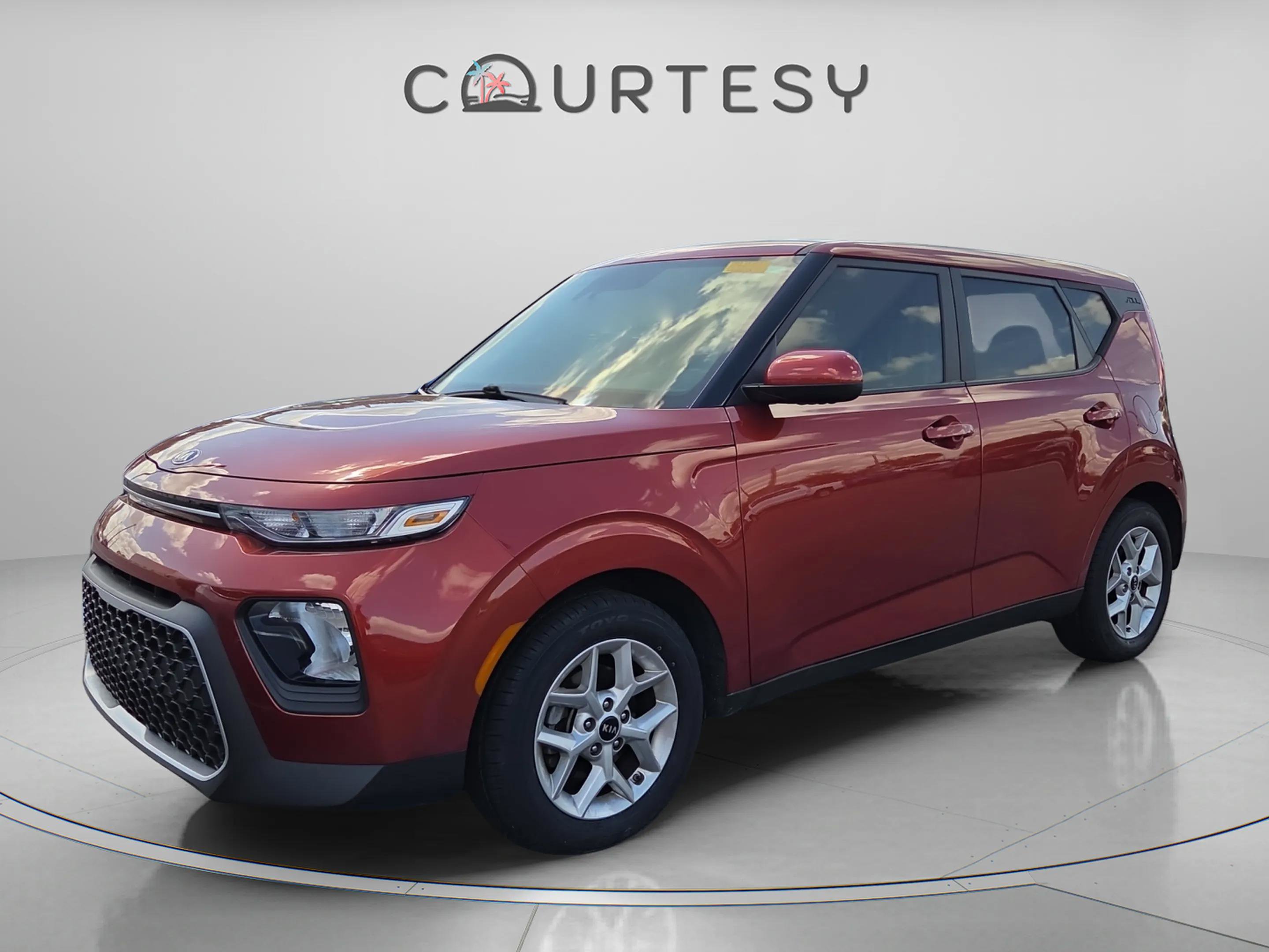 Used 2021 Kia Soul S image 1