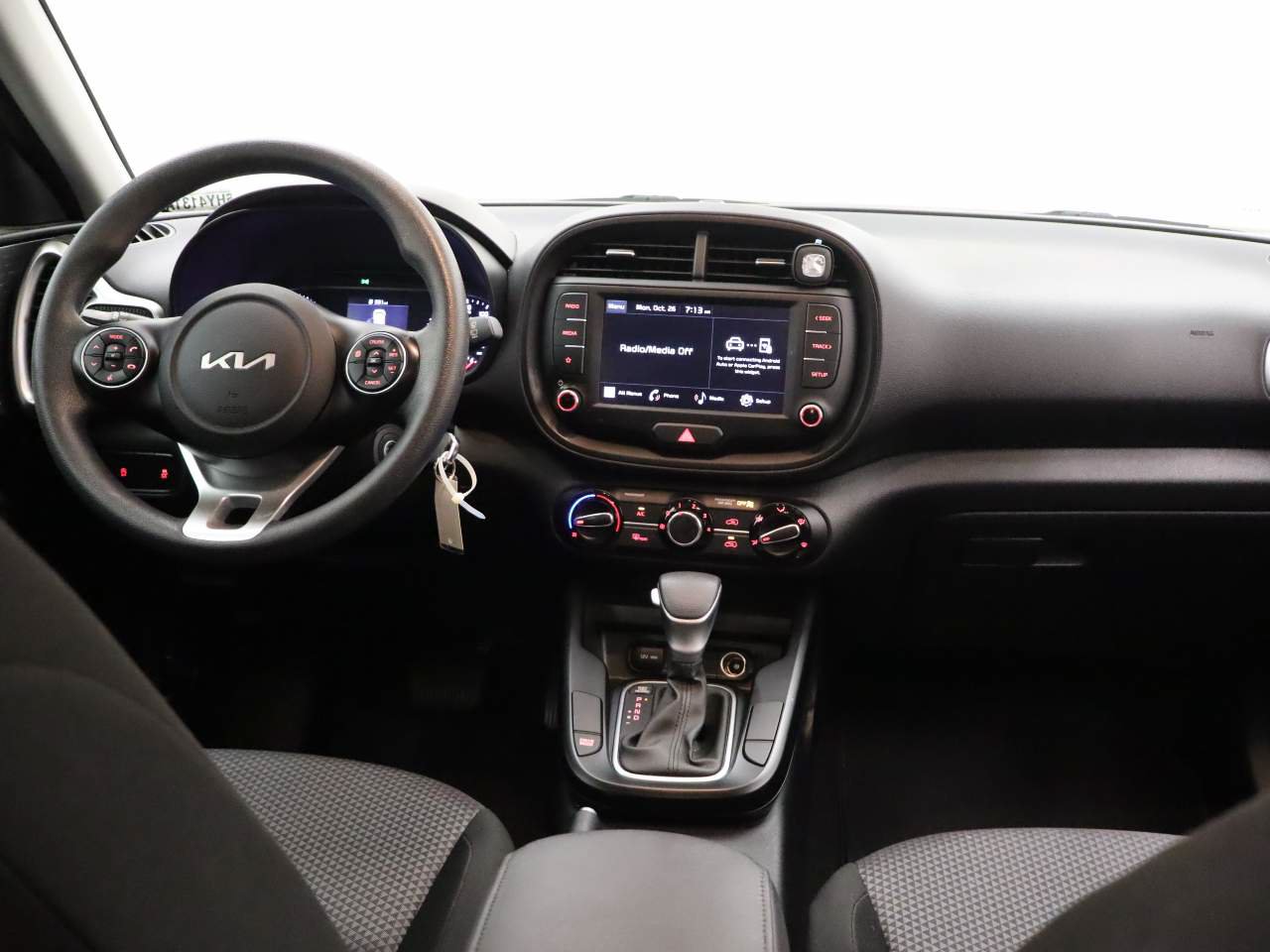 Used 2022 Kia Soul LX FWD image 6