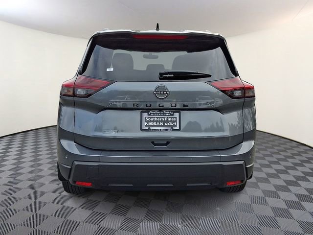 New 2026 Nissan Rogue SV FWD image 5