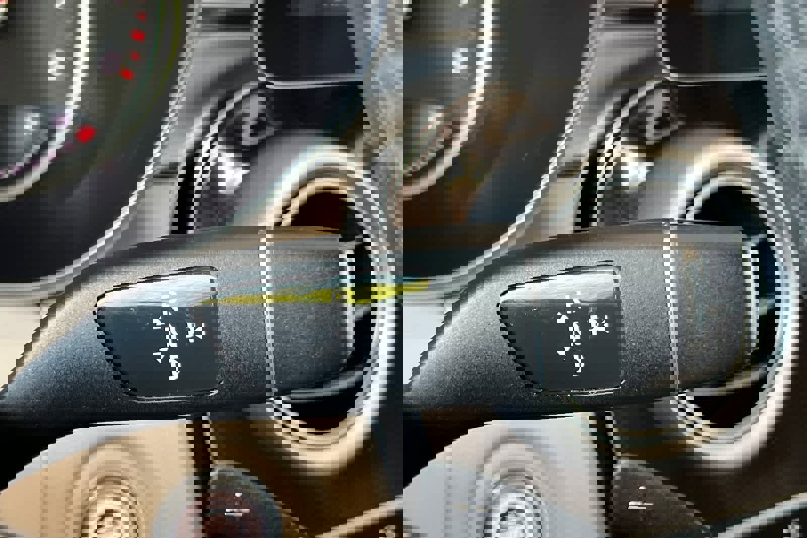 Used 2021 Mercedes-Benz GLC 300 4MATIC image 23