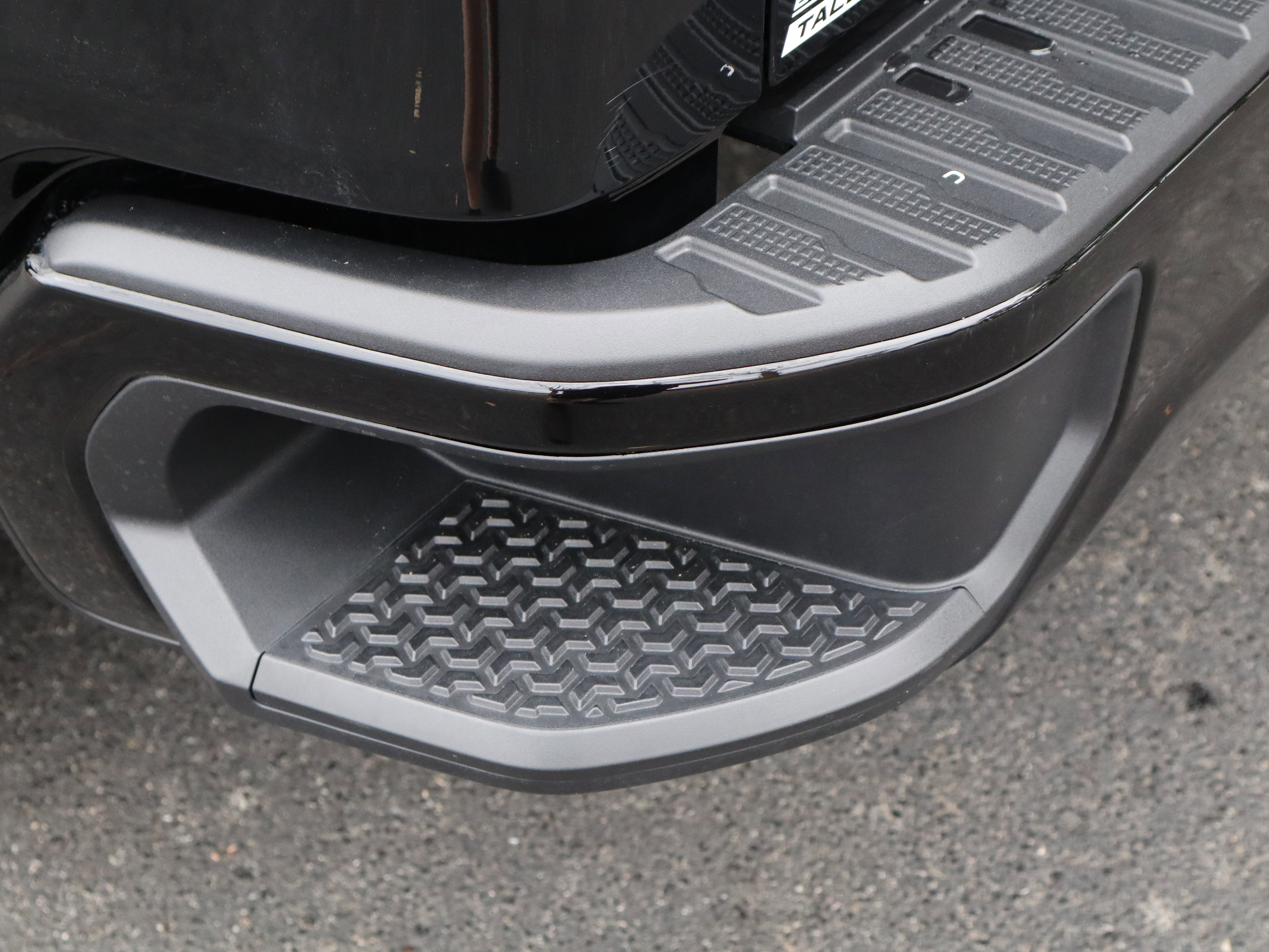 Used 2026 GMC Sierra 1500 Elevation image 37