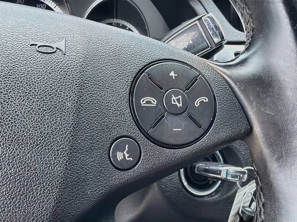 Used 2010 Mercedes-Benz E 350 Sedan image 37