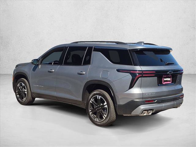 New 2027 Chevrolet Traverse LT w/ Sun and Wheel Package FWD image 9