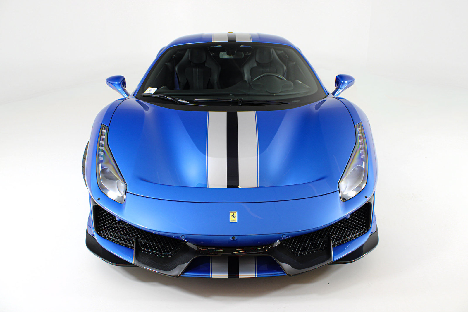 Used 2020 Ferrari 488 Pista Coupe RWD image 5