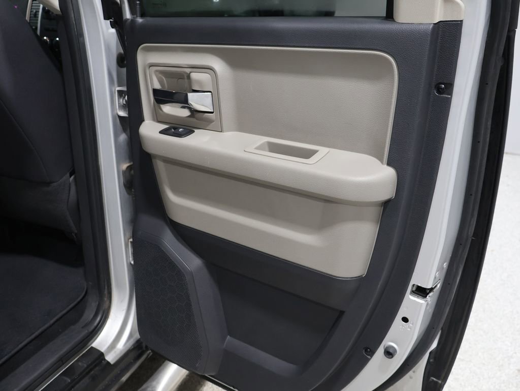 Used 2009 Dodge Ram 1500 Truck SLT w/ Remote Start & Security Group image 21