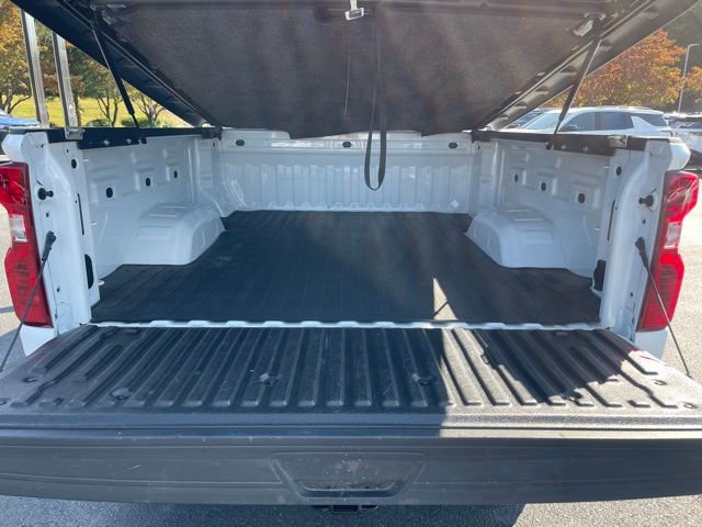 Used 2024 Chevrolet Silverado 2500 Custom w/ Custom Value Package image 21