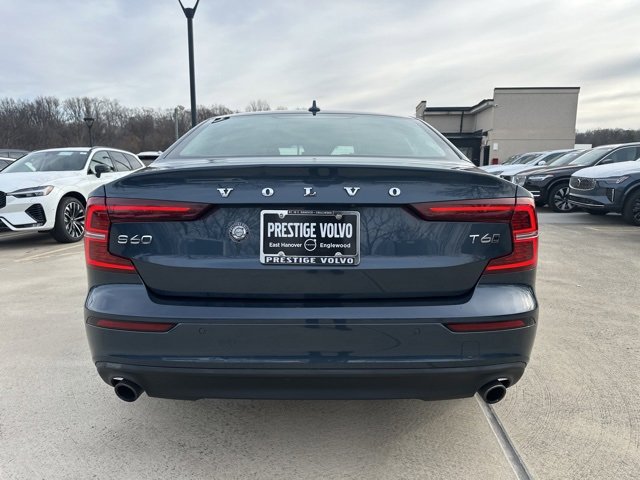 Used 2019 Volvo S60 T6 Momentum w/ Multimedia Package image 6