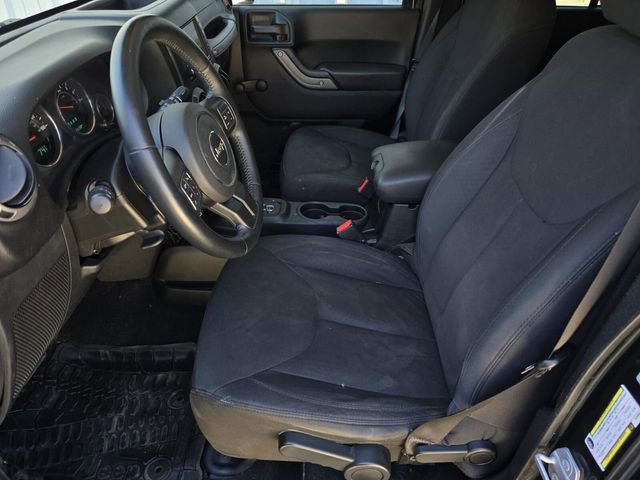 Used 2017 Jeep Wrangler Unlimited Sport w/ Connectivity Group image 21