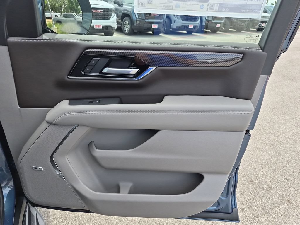 New 2026 GMC Yukon XL Elevation w/ Elevation Premium Package AWD/4WD image 43