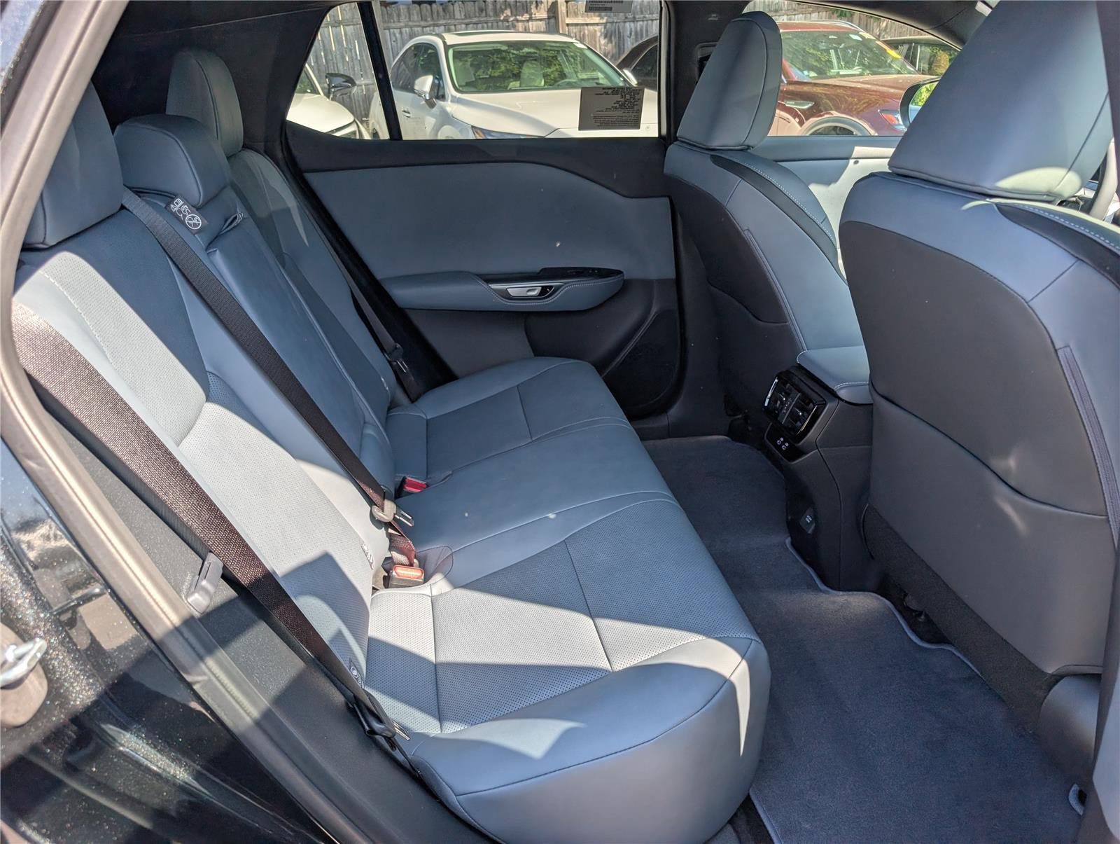 New 2026 Lexus RZ 450e AWD w/ Technology Package image 8