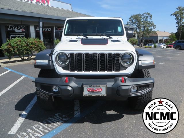 Used 2024 Jeep Wrangler Unlimited Rubicon w/ Technology Group AWD/4WD image 8