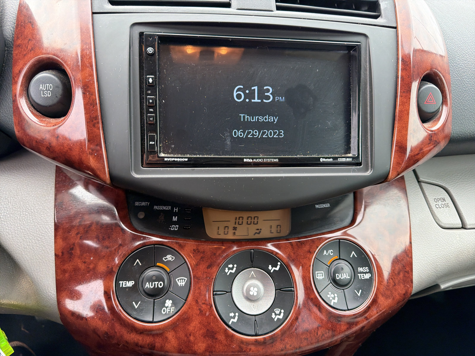 Used 2008 Toyota RAV4 Limited w/ Tow Prep Pkg FWD image 16