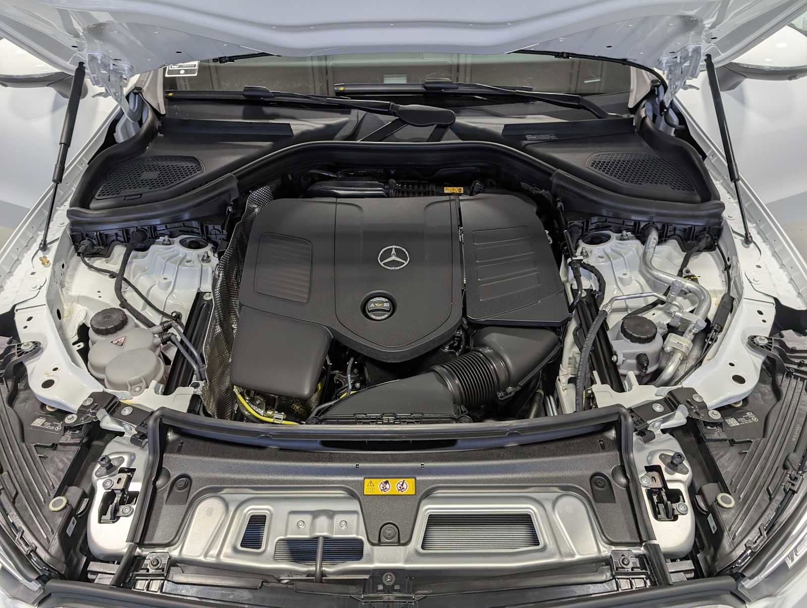 New 2026 Mercedes-Benz GLC 300 4MATIC image 11