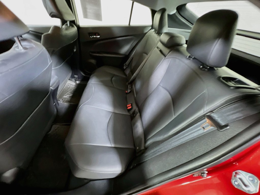 Used 2016 Toyota Prius Four w/ Advanced Technology Package FWD image 22