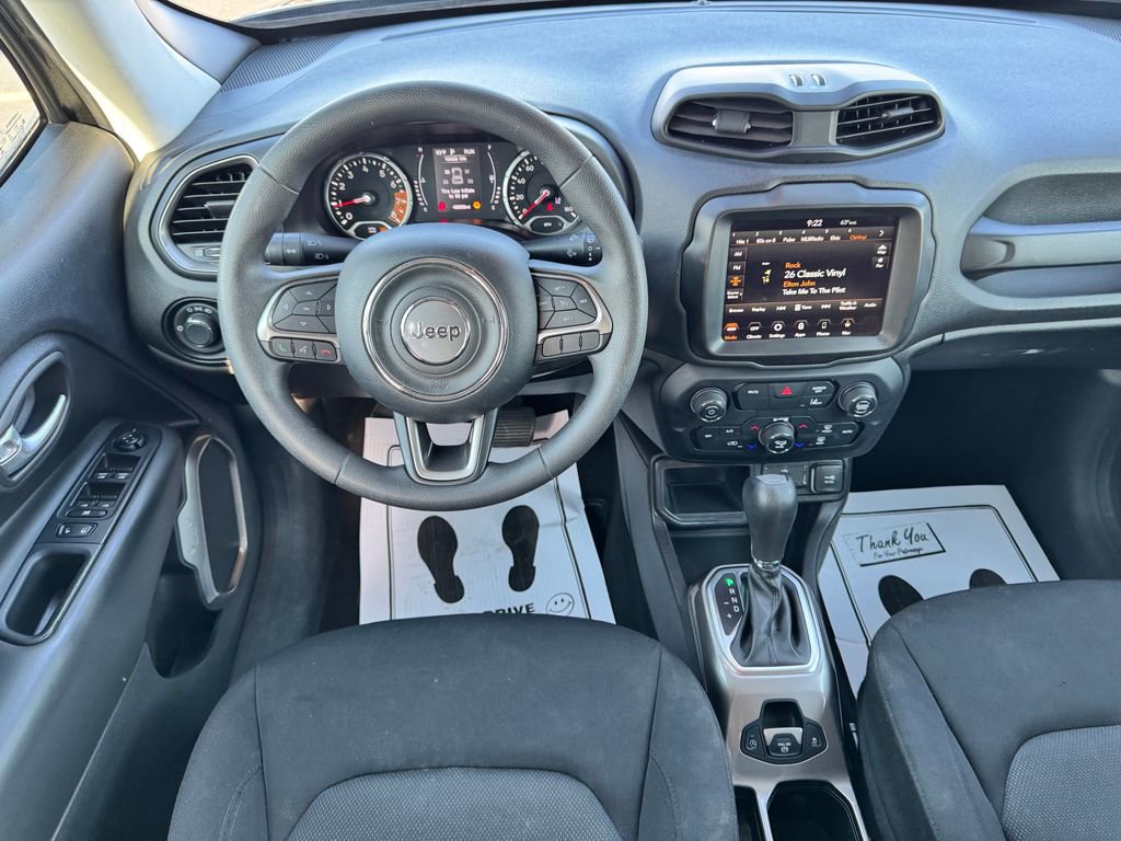Used 2022 Jeep Renegade Sport w/ Sport Appearance Group image 17