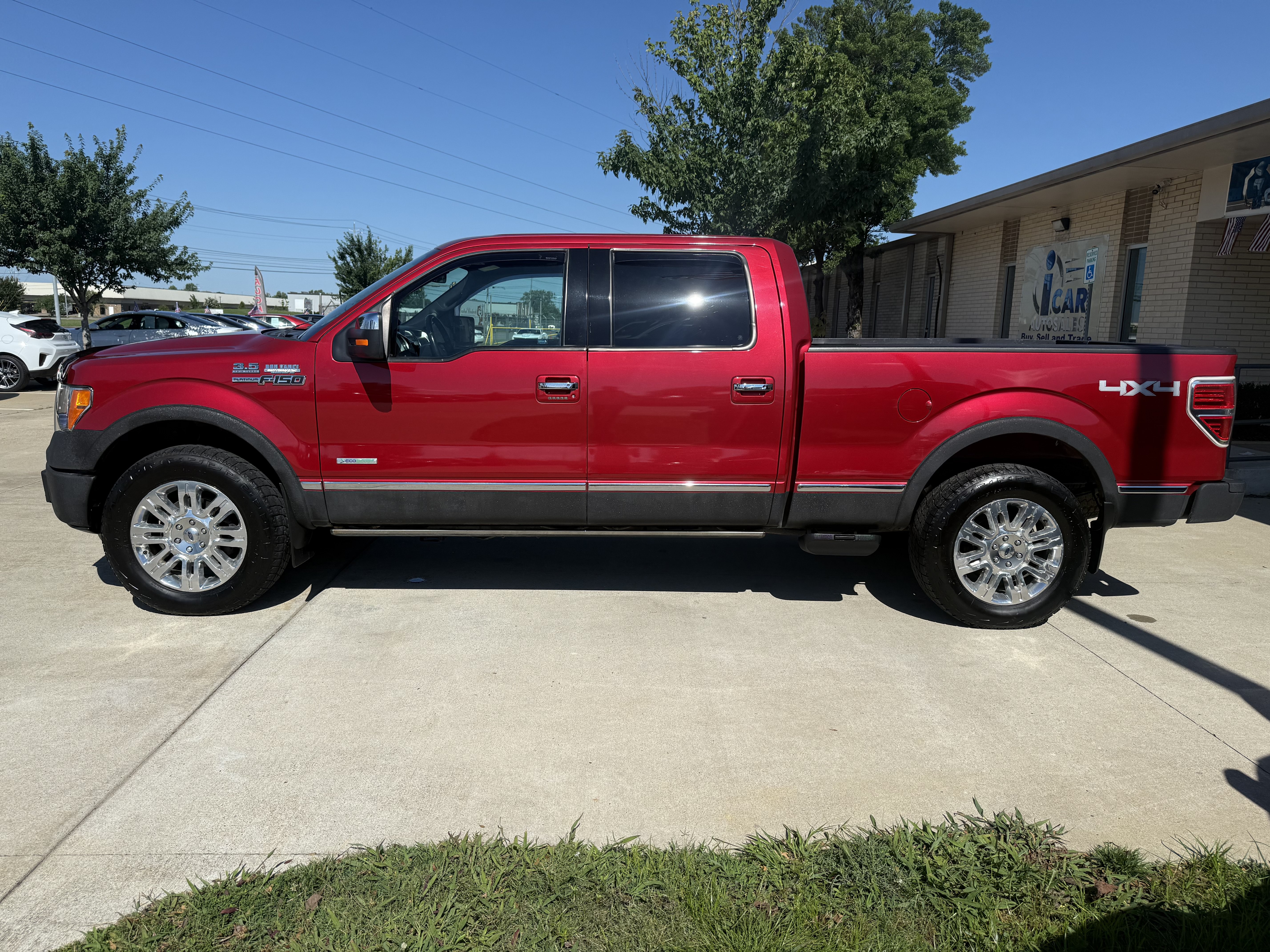 Used 2012 Ford F150 Platinum AWD/4WD image 4