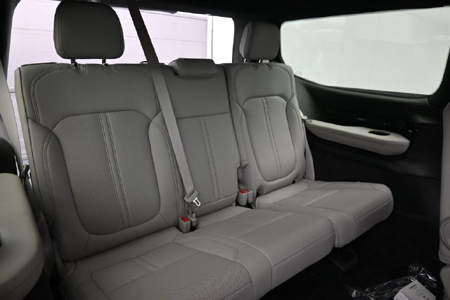 New 2026 Jeep Grand Wagoneer Summit w/ Rear Seat Video Group I AWD/4WD image 25