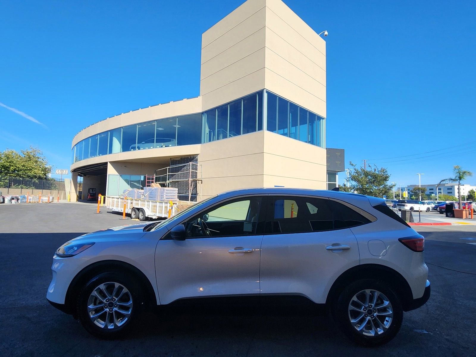Used 2022 Ford Escape SE image 28