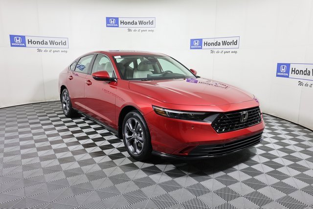 New 2025 Honda Accord EX-L image 3