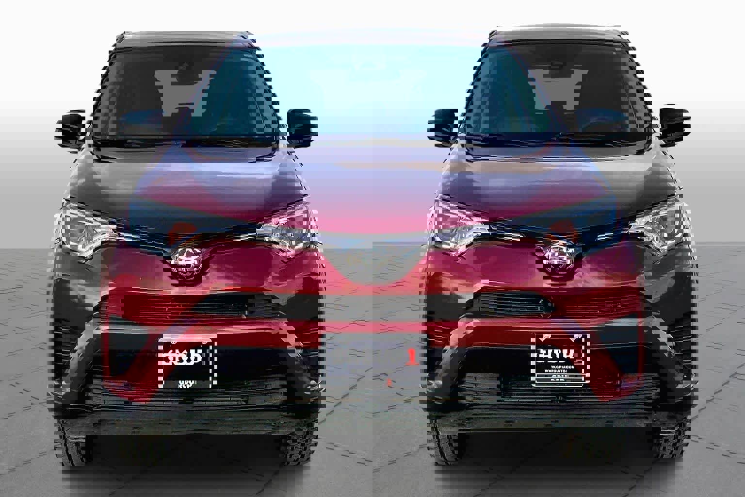 Used 2018 Toyota RAV4 LE image 3