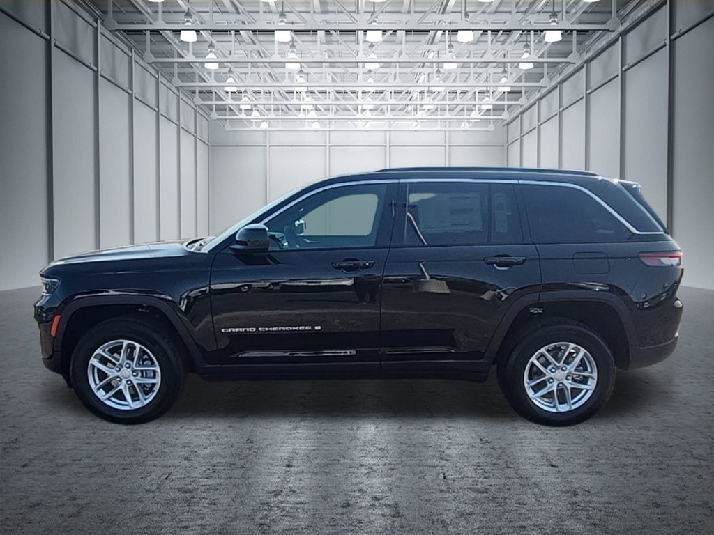 New 2026 Jeep Grand Cherokee Laredo X RWD image 20