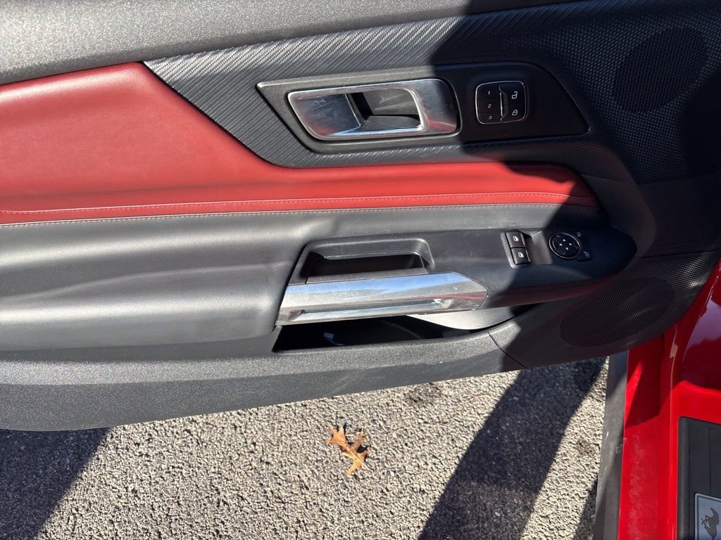 Used 2024 Ford Mustang GT Premium image 9