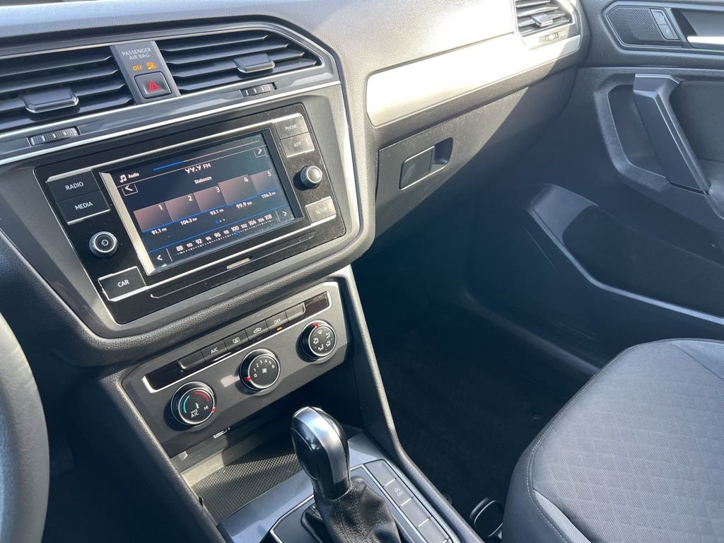 Used 2019 Volkswagen Tiguan S image 26