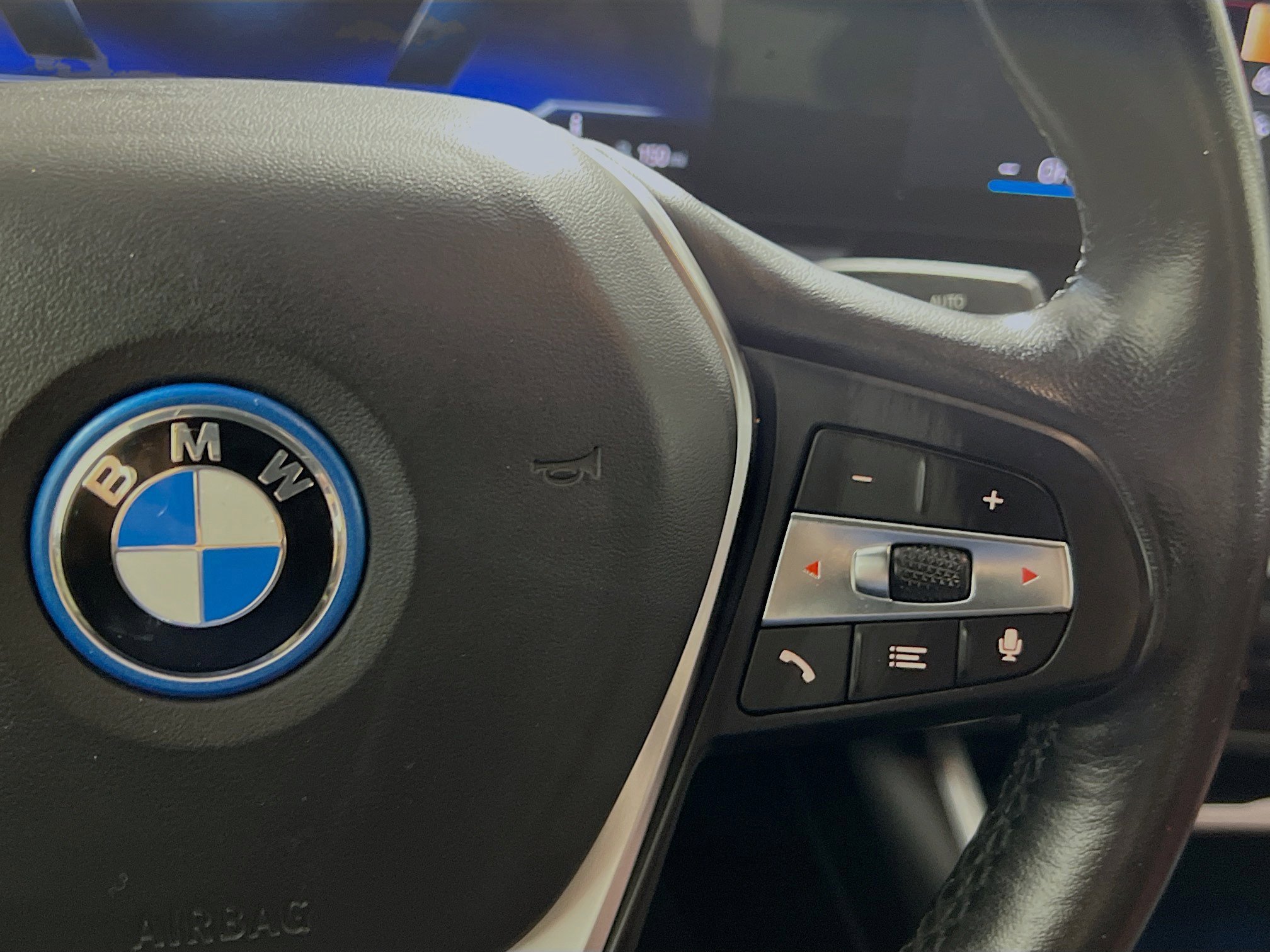 Used 2024 BMW i4 eDrive40 image 20