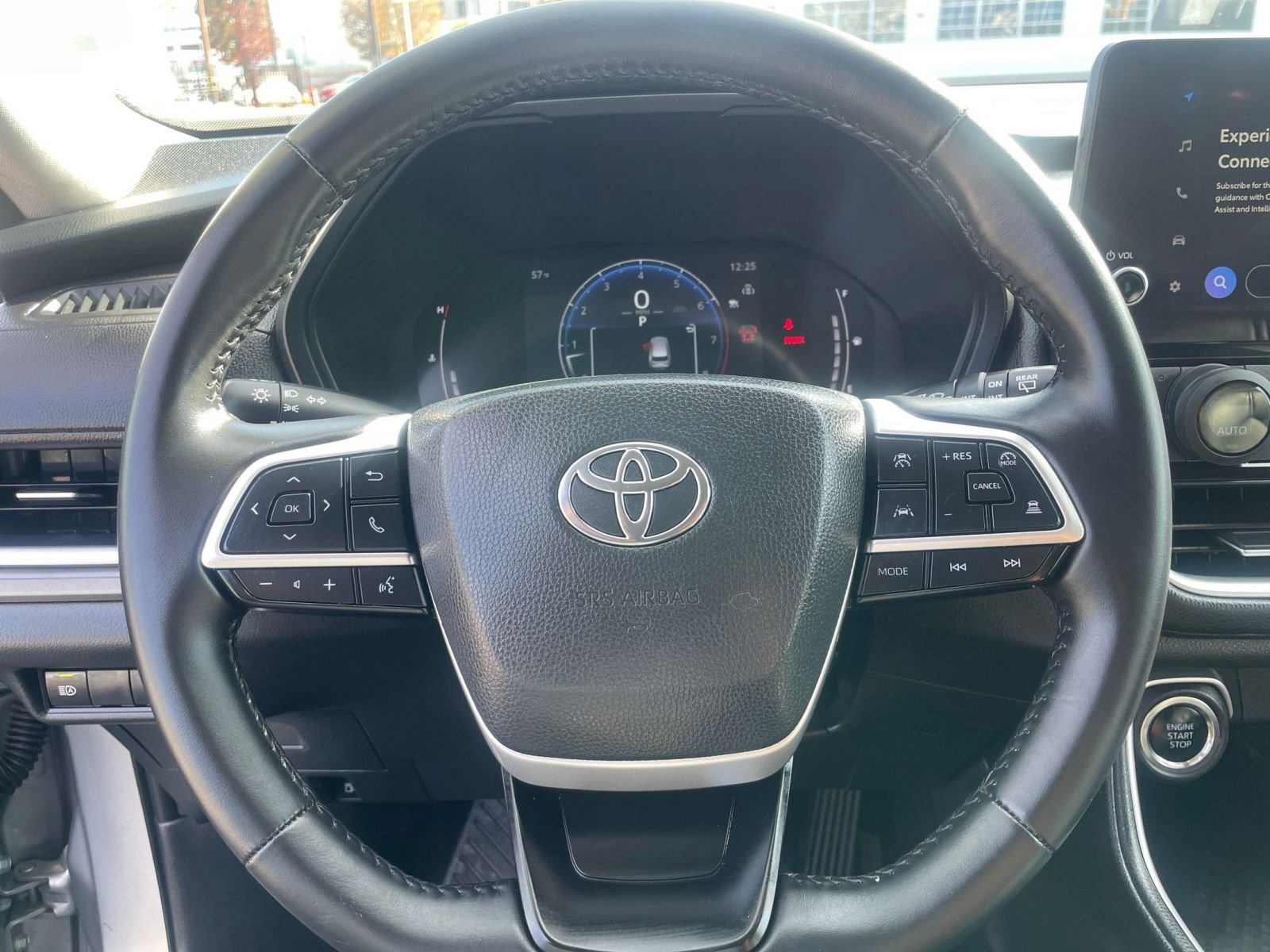 Used 2025 Toyota Grand Highlander FWD image 28