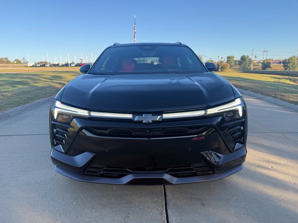 Used 2026 Chevrolet Blazer EV SS AWD/4WD image 12