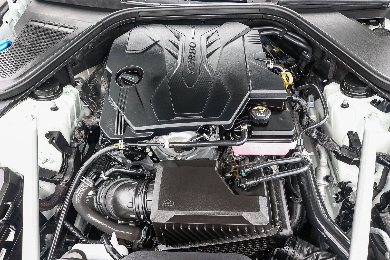 Used 2025 Genesis G80 2.5T image 29