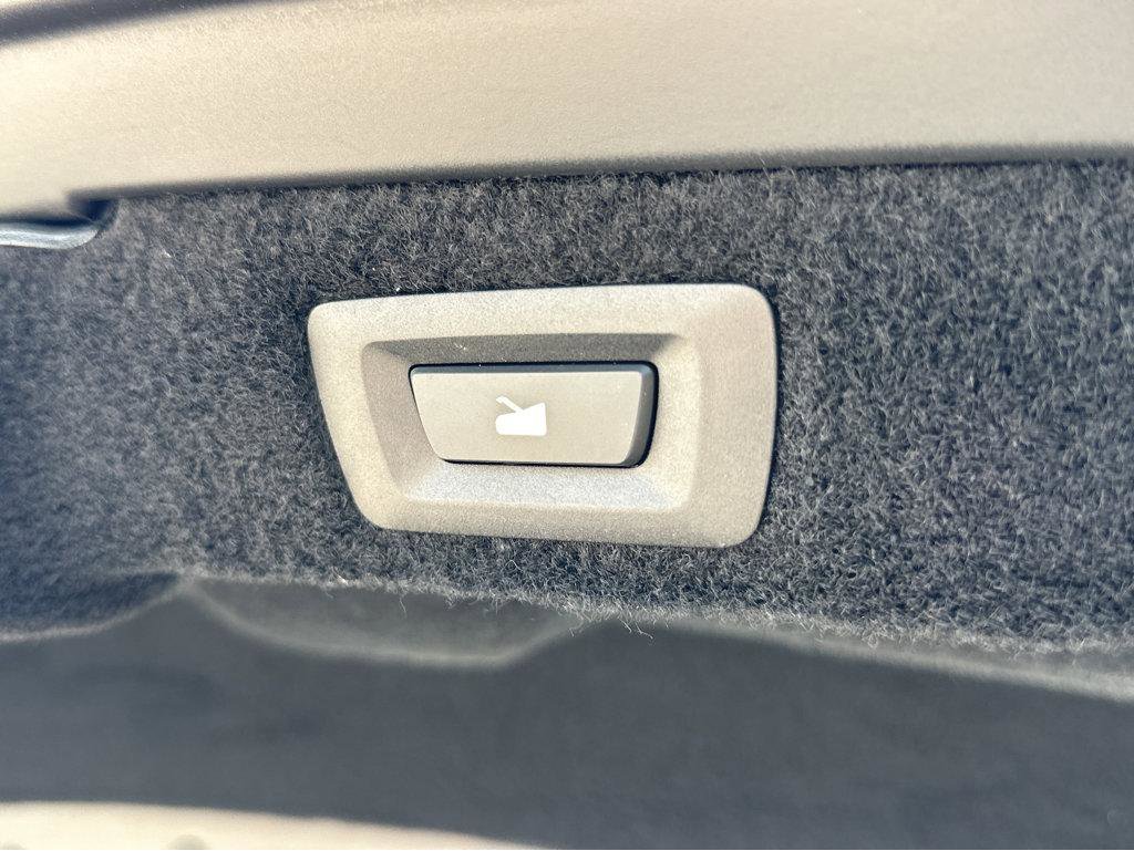 Used 2024 Lucid Air Touring image 36