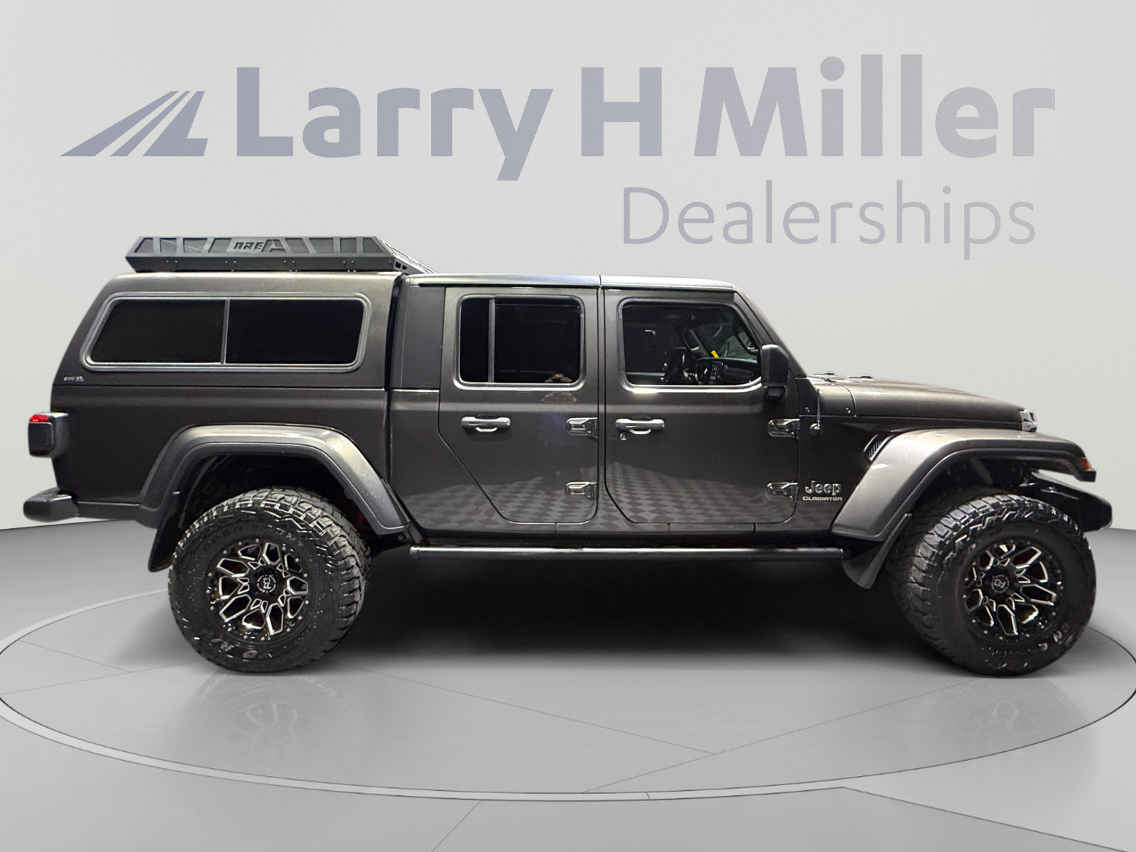 Used 2020 Jeep Gladiator Overland AWD/4WD image 6