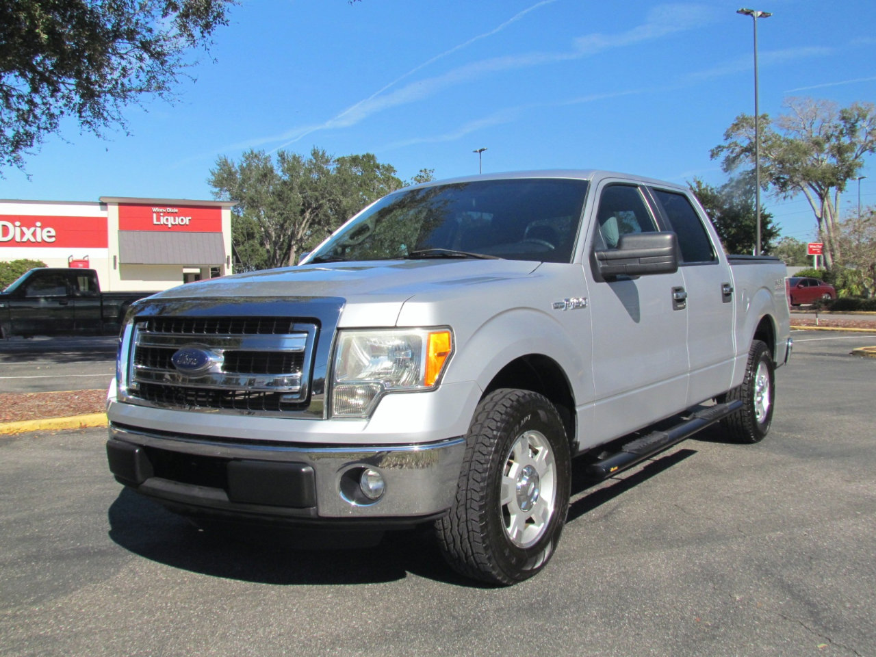 Used 2013 Ford F150 XLT image 2