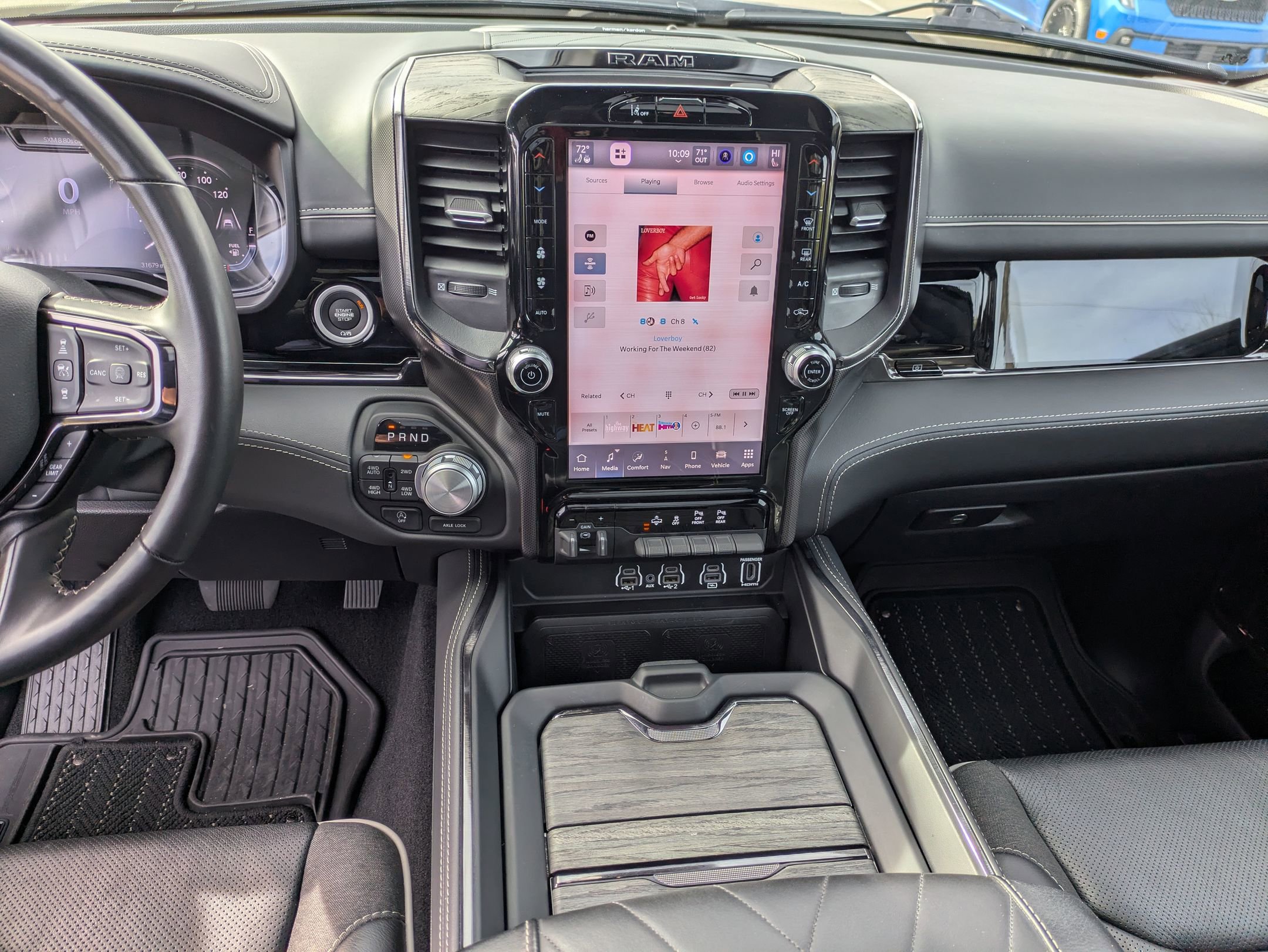 Used 2025 RAM 1500 Limited image 22