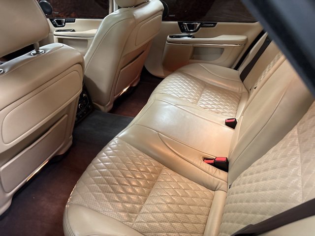 Used 2016 Jaguar XJ L Portfolio image 13