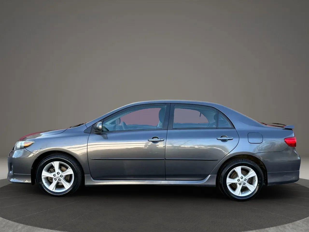 Used 2012 Toyota Corolla S image 10