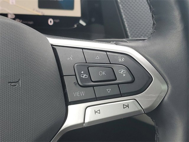 Used 2024 Volkswagen Atlas Cross Sport SEL Premium R-Line image 23