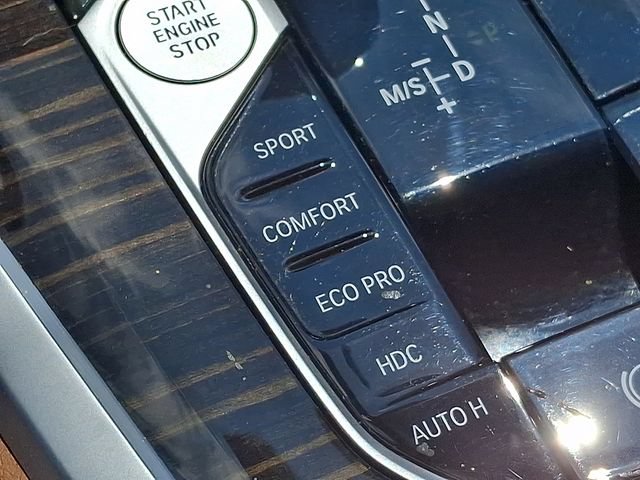 Used 2023 BMW X5 xDrive40i w/ Premium Package AWD/4WD image 29