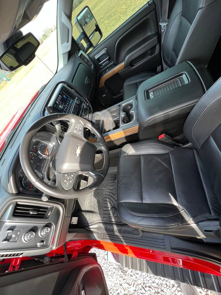 Used 2017 Chevrolet Silverado 2500 LTZ w/ Duramax Plus Package AWD/4WD image 8